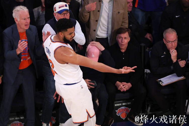 唐斯22+22助尼克斯击败魔术 步行者终结鹈鹕4连胜